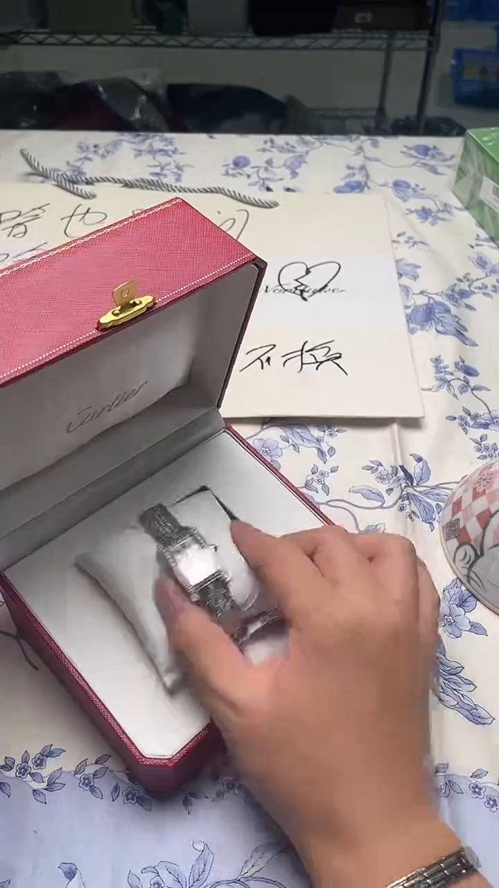 瓷片霞如图所示如图所示