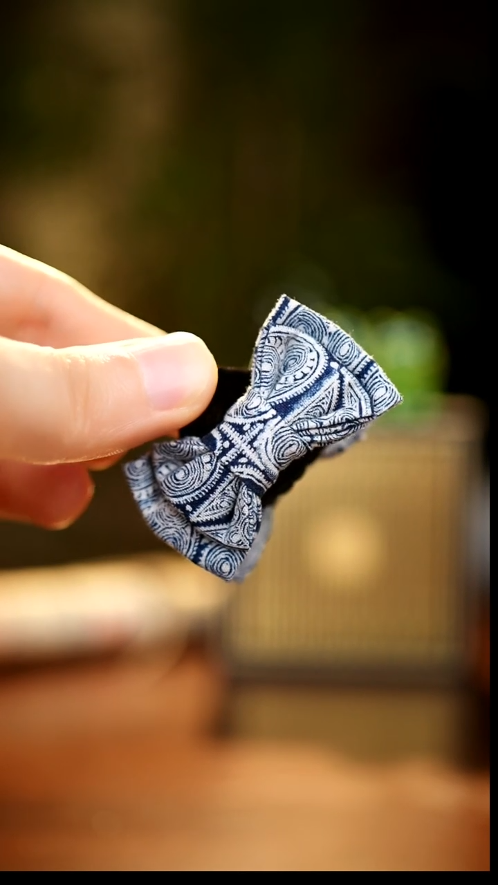 刺绣私人定制苗族手工D409