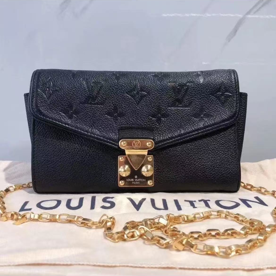 95新 LouisVuitton/路易威登 【总仓】saintGermain 黑色woc 链条包