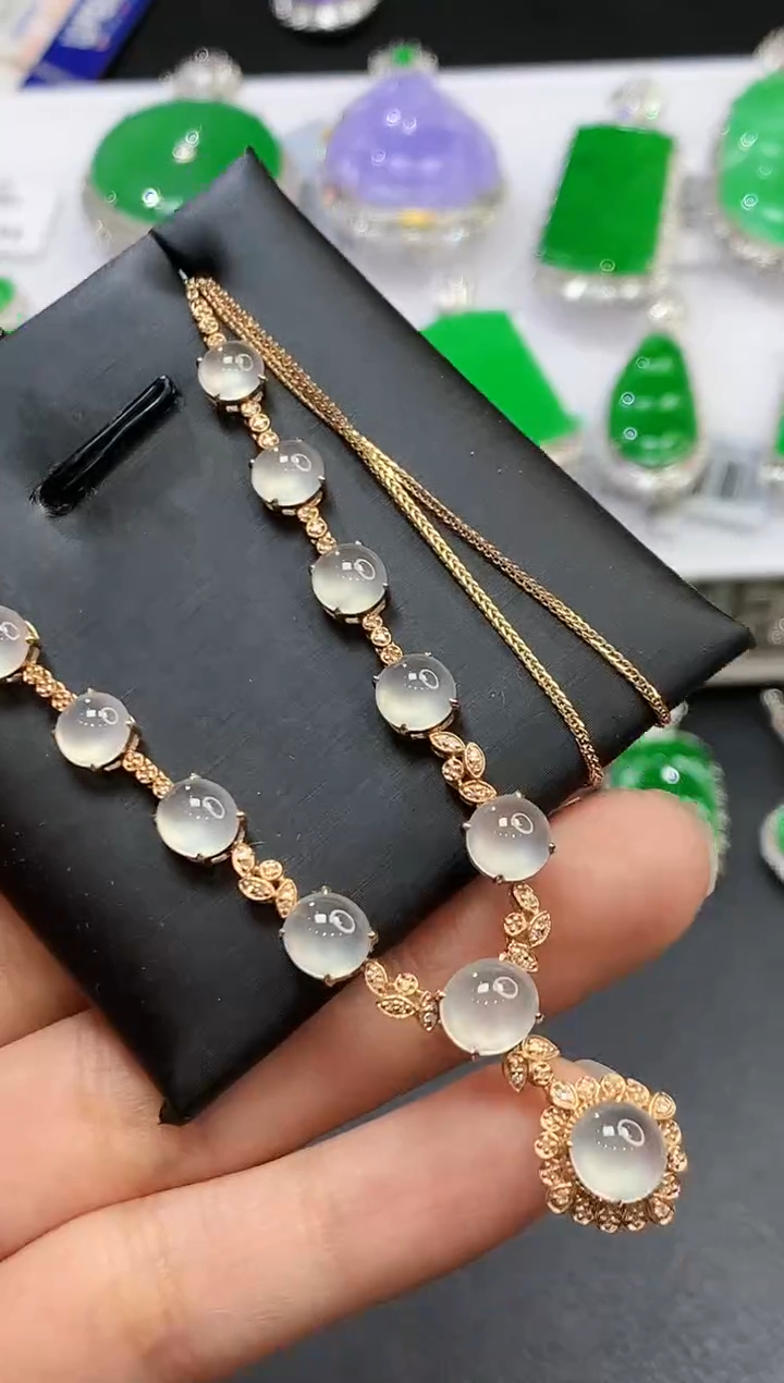 【闪购商品】翡翠套链18K金镶嵌1262