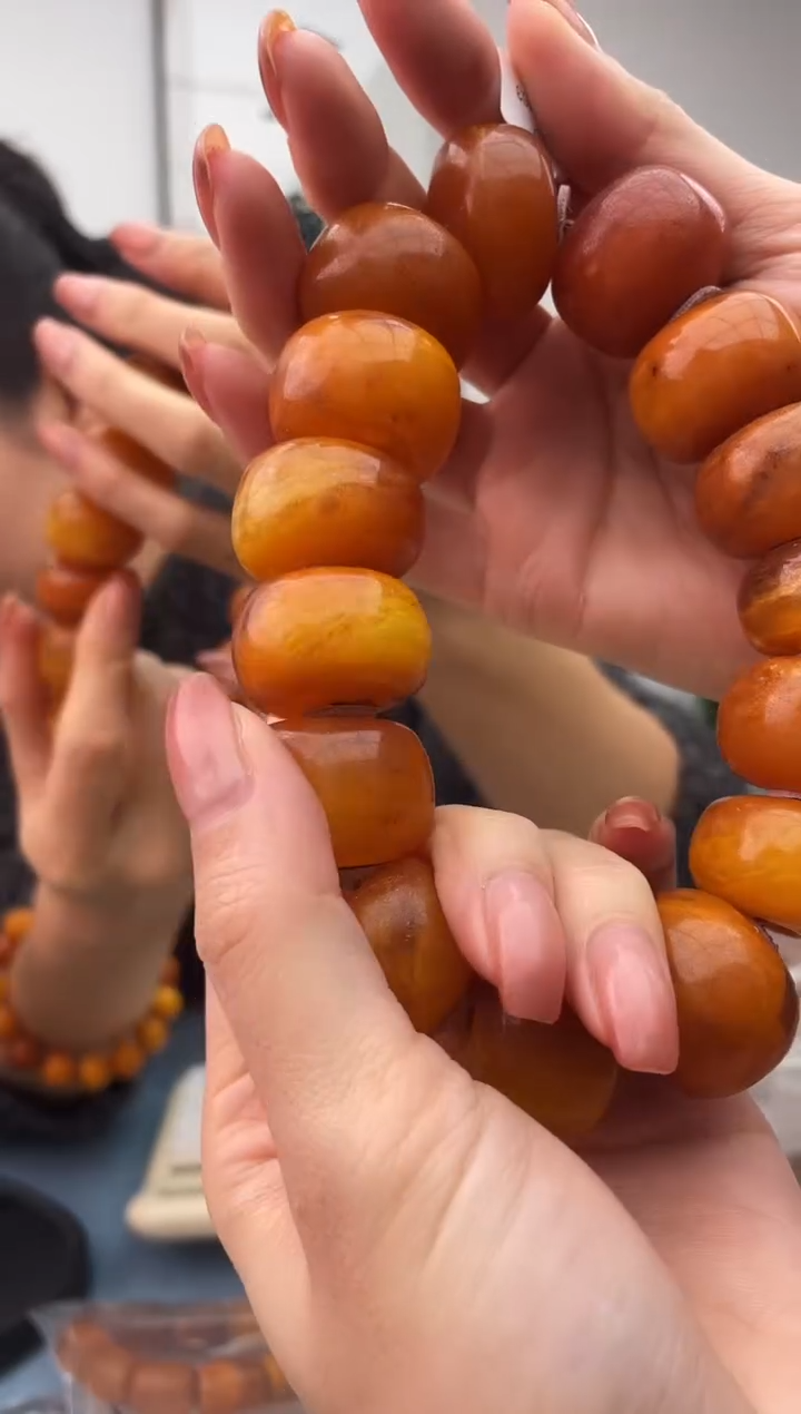 【闪购商品】蜜蜡珠宝奇石未镶嵌微瑕假一罚十0120.25