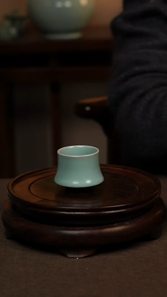 瓷片仿古天青全手工聚财杯40ml 微瑕 不带礼盒