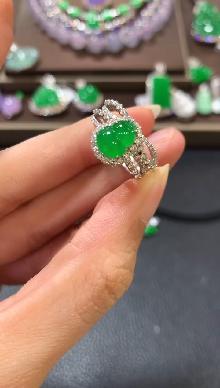 18K金镶嵌戒指翡翠z79 