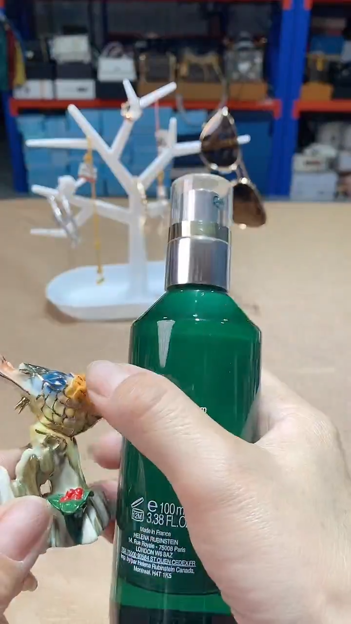 瓷片碗碟好物一件不留@@1