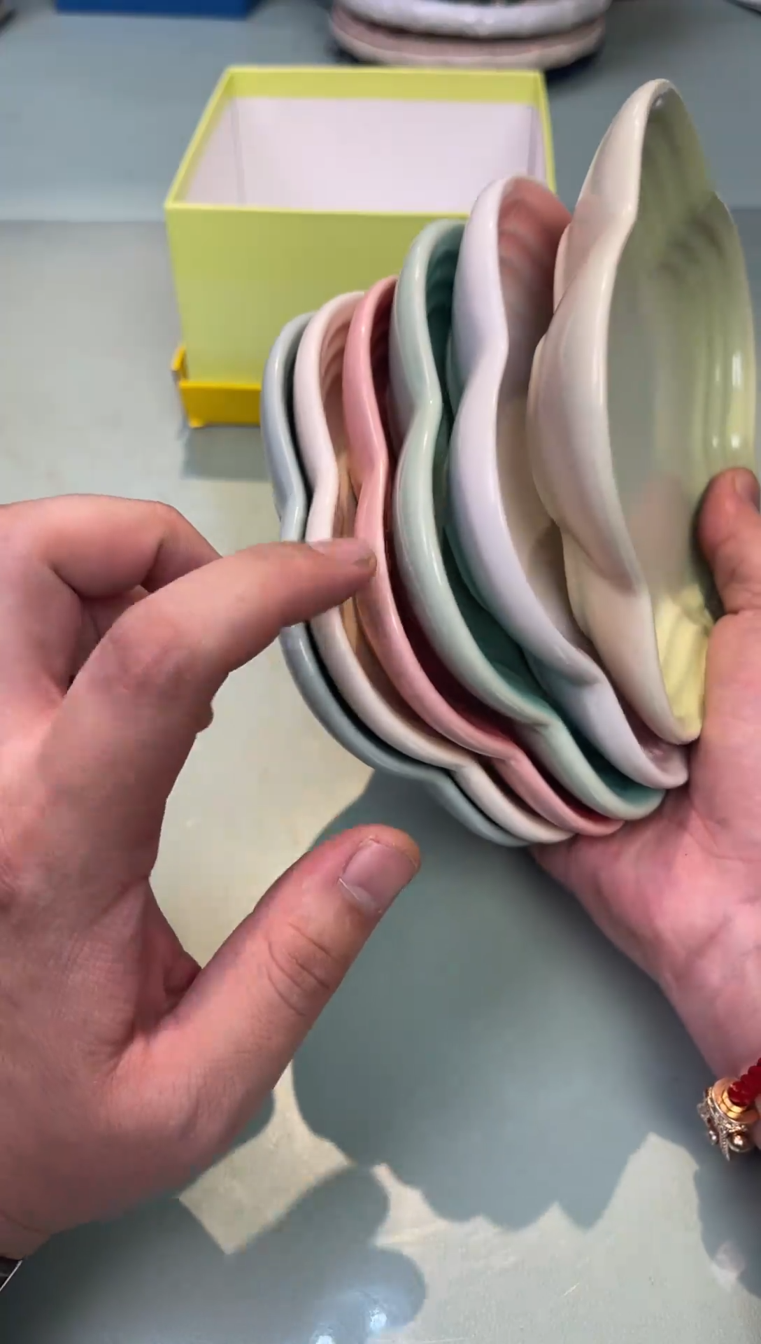 【闪购商品】瓷片梅花盘             