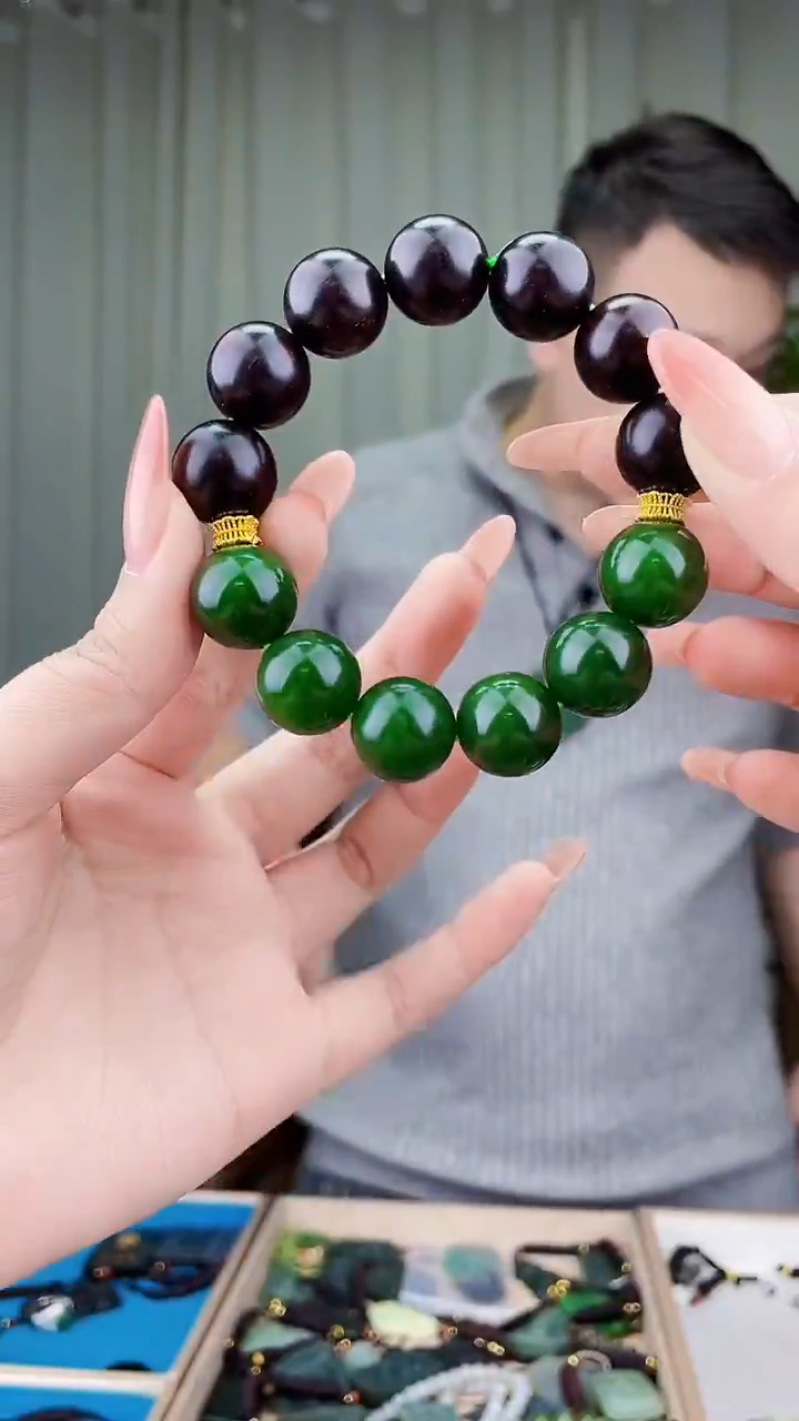 未镶嵌和田玉挂件和田玉拍一发一，多样性发货！