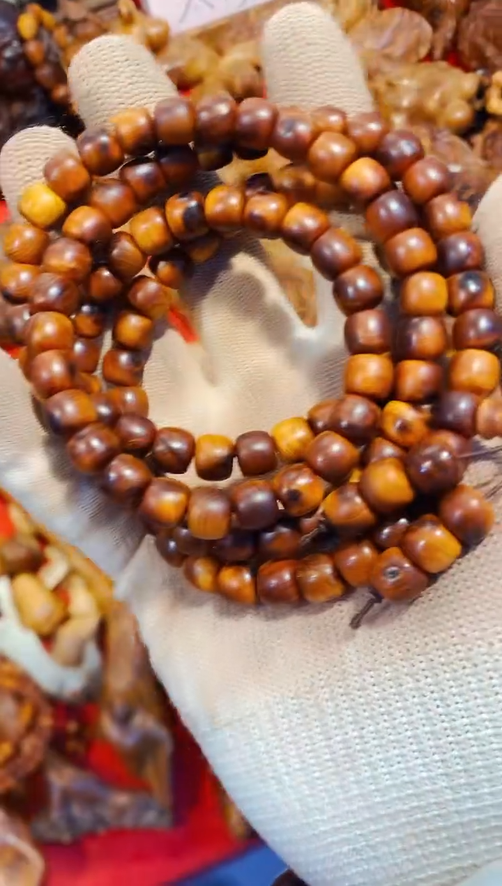 柏木（崖柏）30雷老0.8108单条北太行崖柏手把件手串