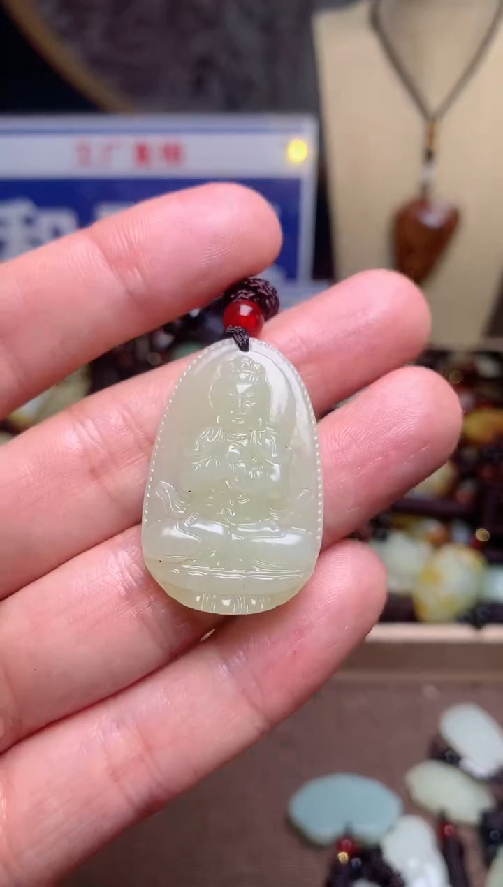 【闪购商品】和田玉颈饰未镶嵌1