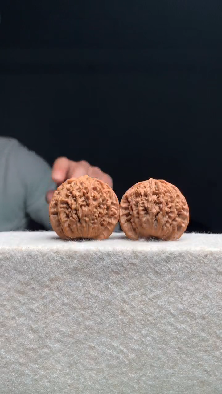 把件文玩核桃40尺盘龙纹