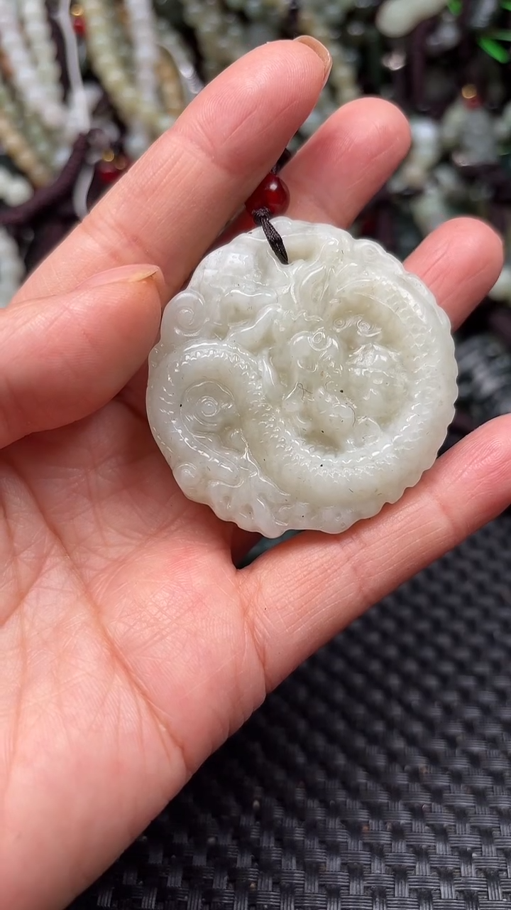 【闪购商品】和田玉颈饰未镶嵌1