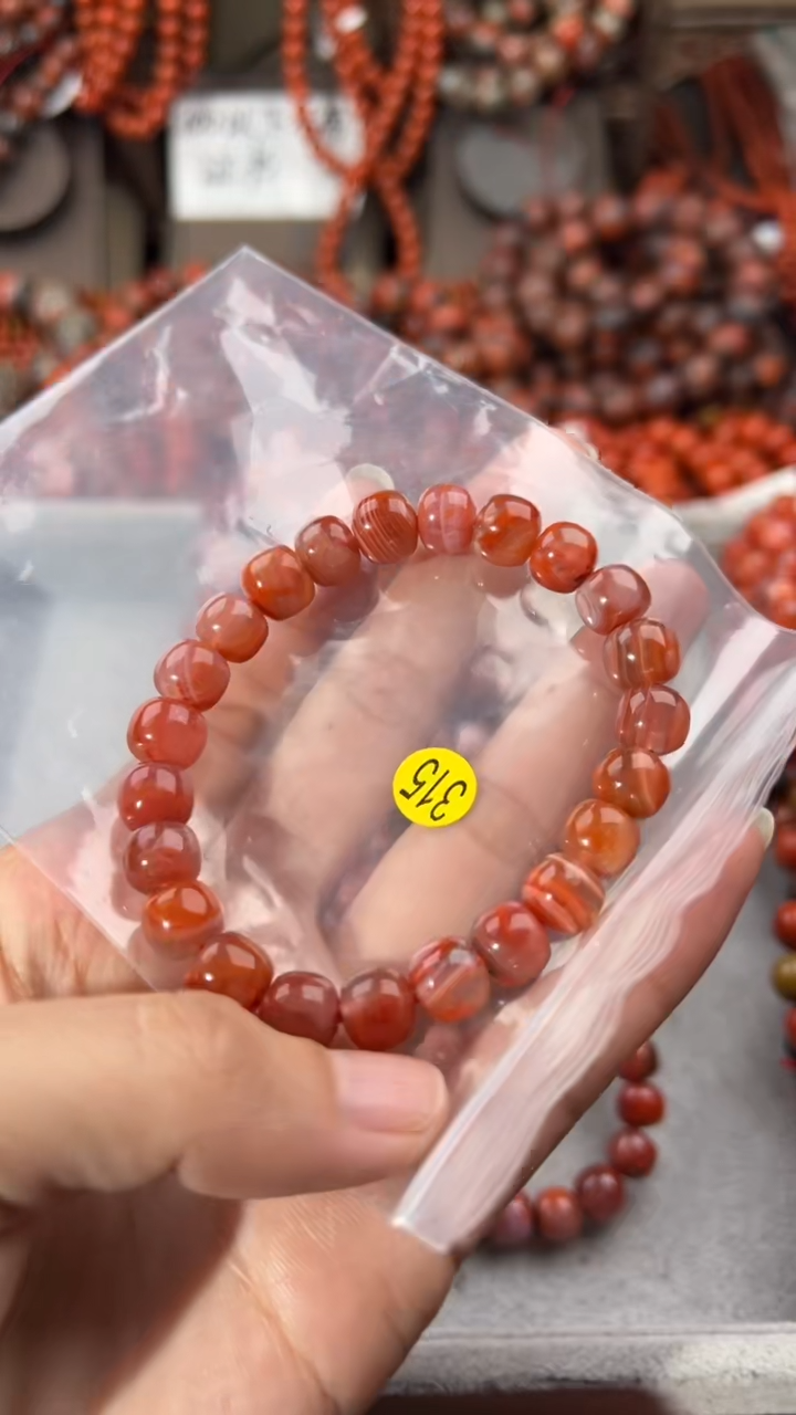 南红玛瑙手串未镶嵌9