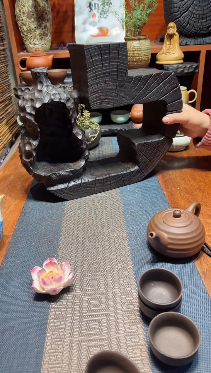 【闪购商品】香樟木木雕一物一拍