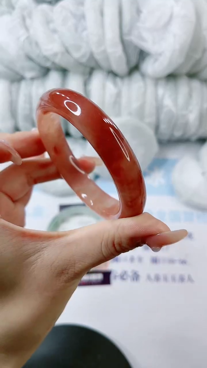 【闪购商品】石英质玉手镯未镶嵌0884038598-多样性发货