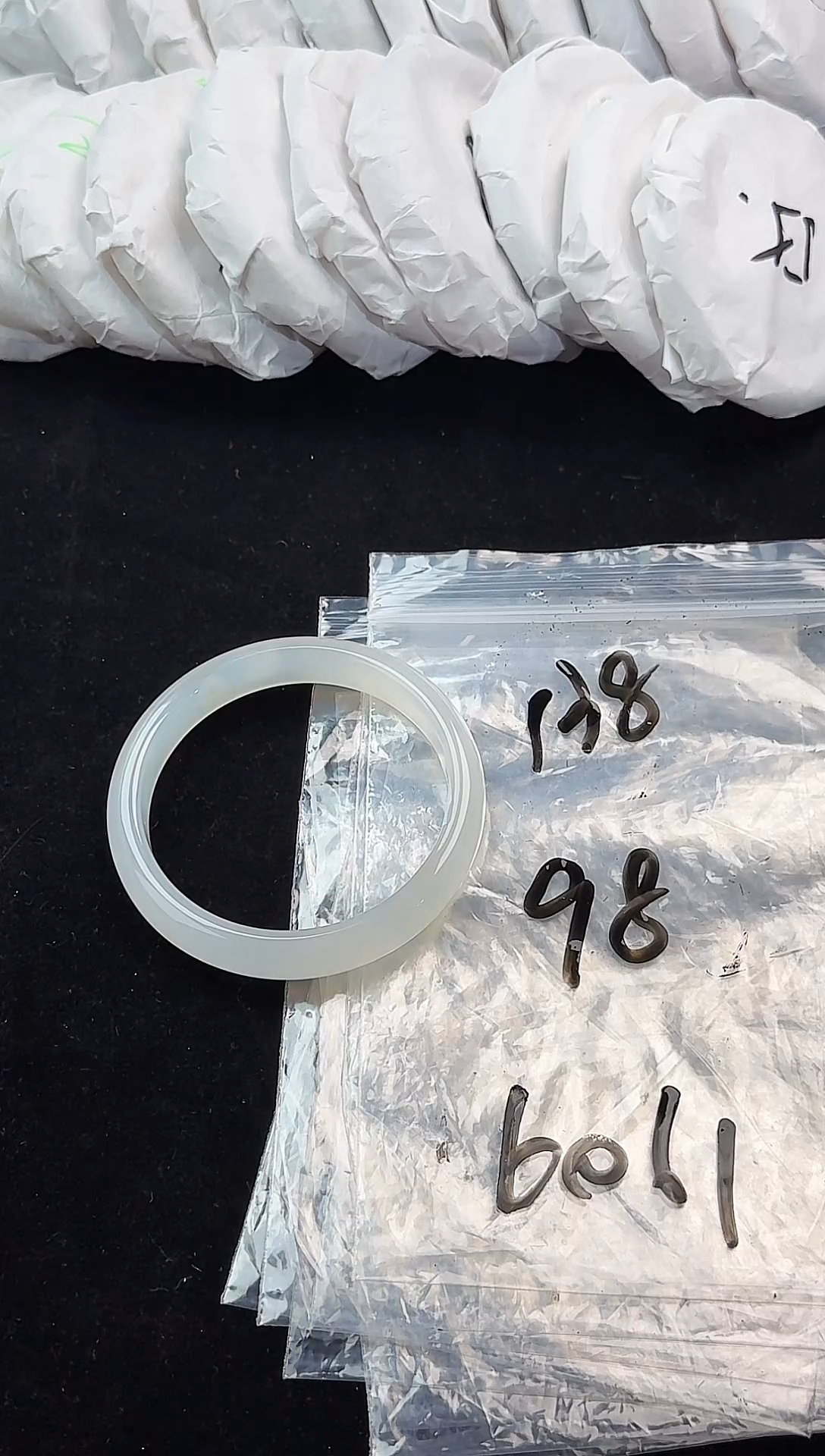 手镯玛瑙/玉髓未镶嵌玛瑙玉石手镯