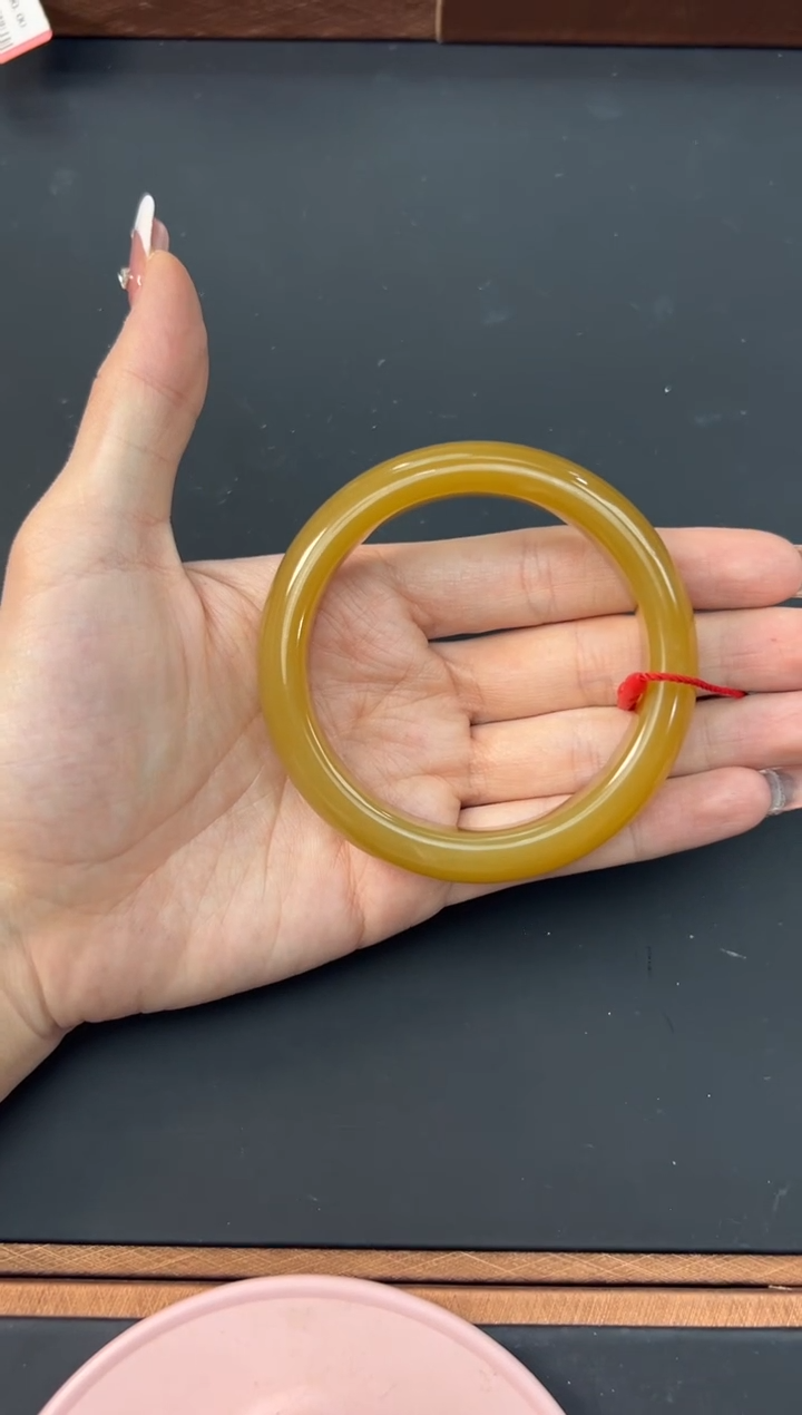 【闪购商品】和田玉手镯未镶嵌且末微色差近矿二号矿58手镯