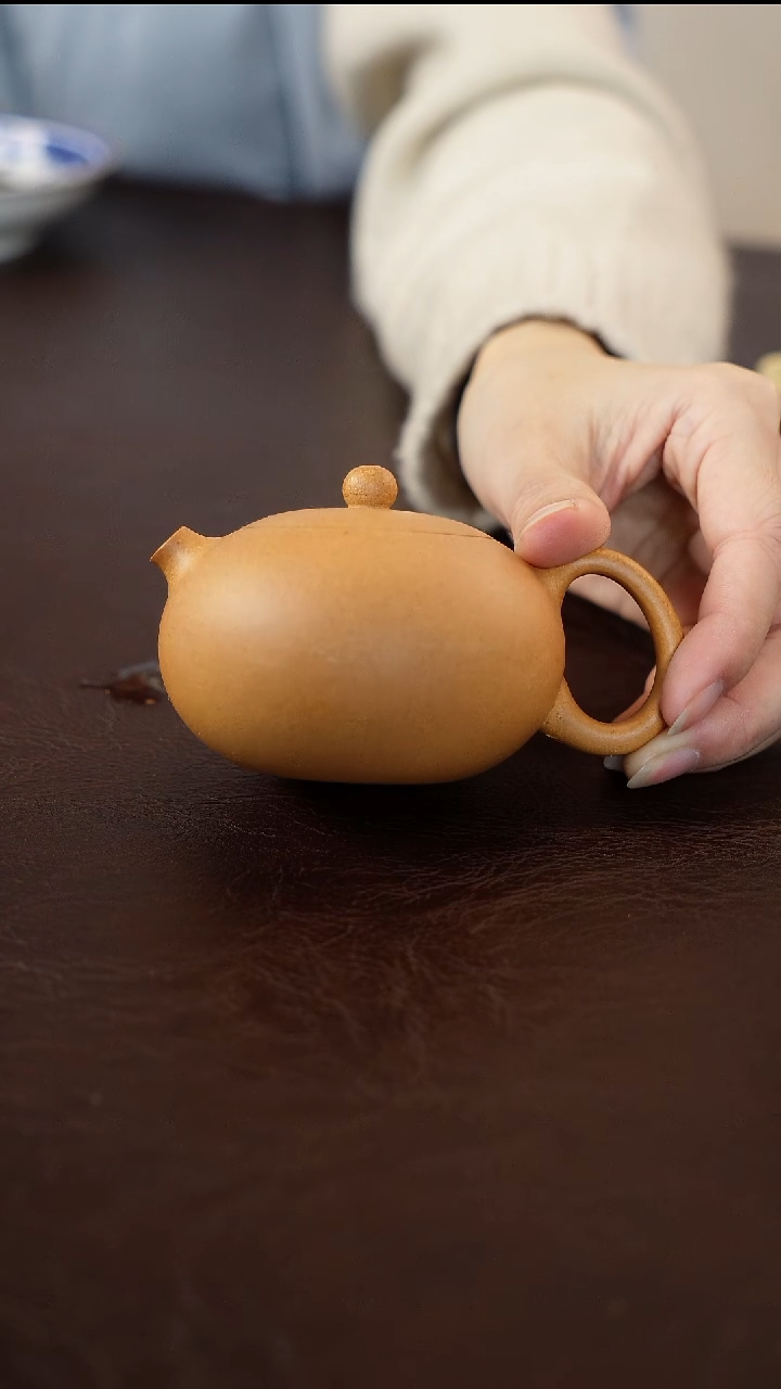 茶壶紫砂黄金段西施壶