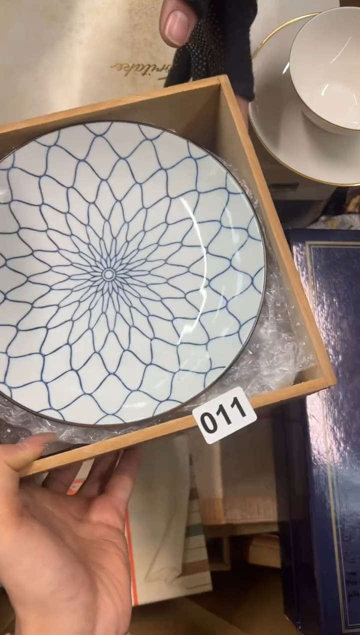 【闪购商品】瓷片011中古商品谨慎参拍