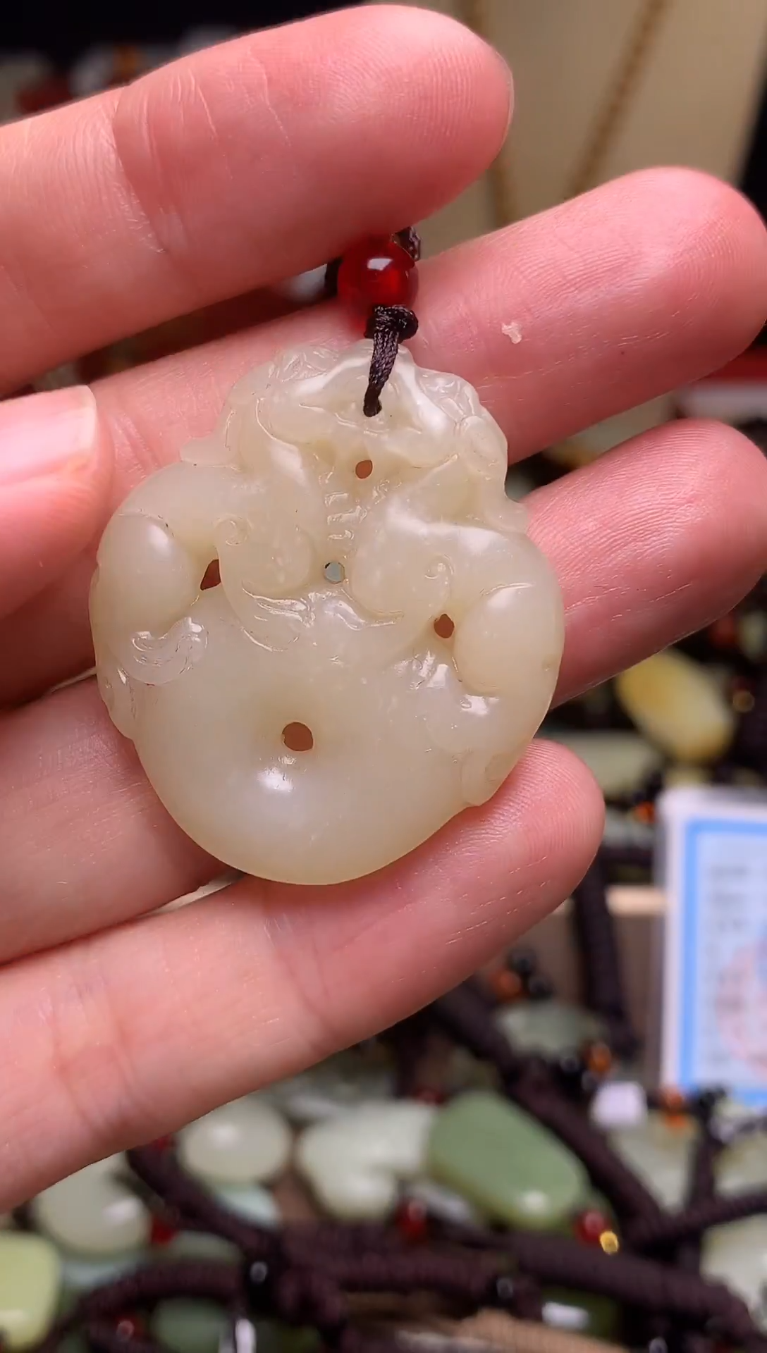 颈饰未镶嵌和田玉新疆料青海料清水和田玉吊坠