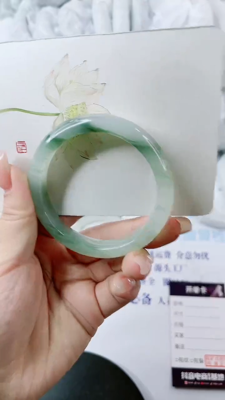 【闪购商品】石英质玉手镯未镶嵌1035033542-多样性发货