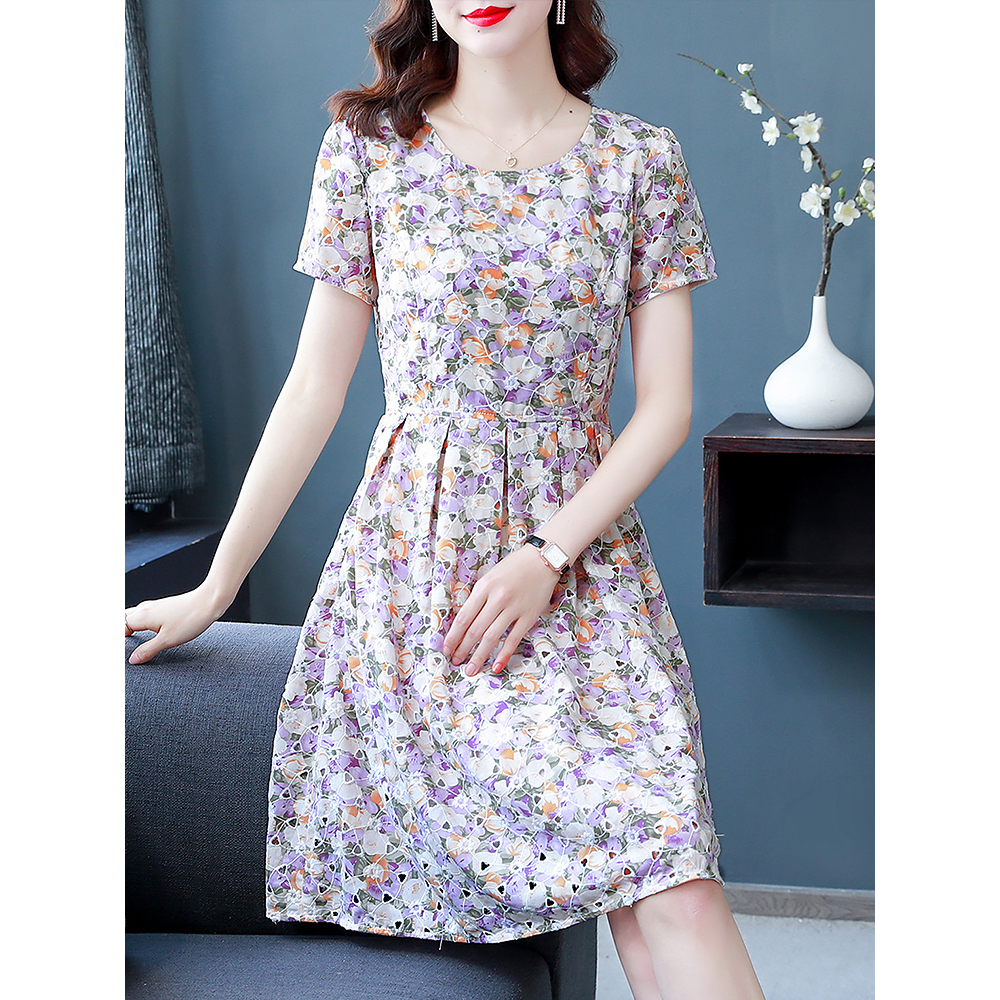 【温柔女人味，衬肤色，品牌特价】85032新款春夏V领女装温柔风小裙