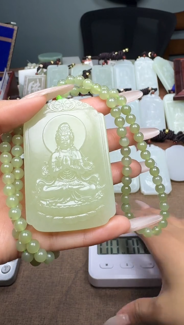 【闪购商品】和田玉颈饰未镶嵌童