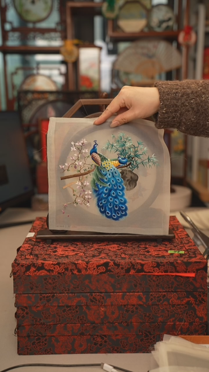 扇子村**冬精品绣片 20乘20