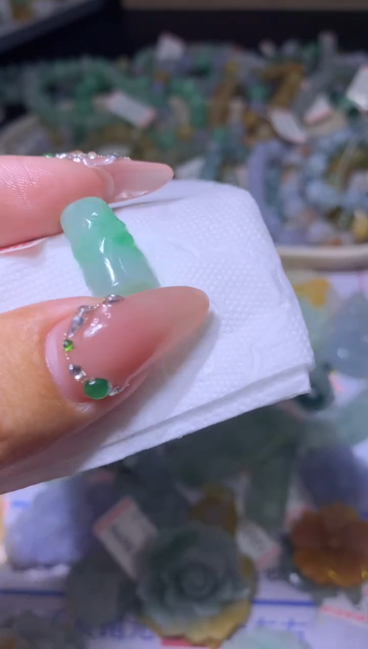 【闪购商品】定制翡翠未镶嵌MJX022154