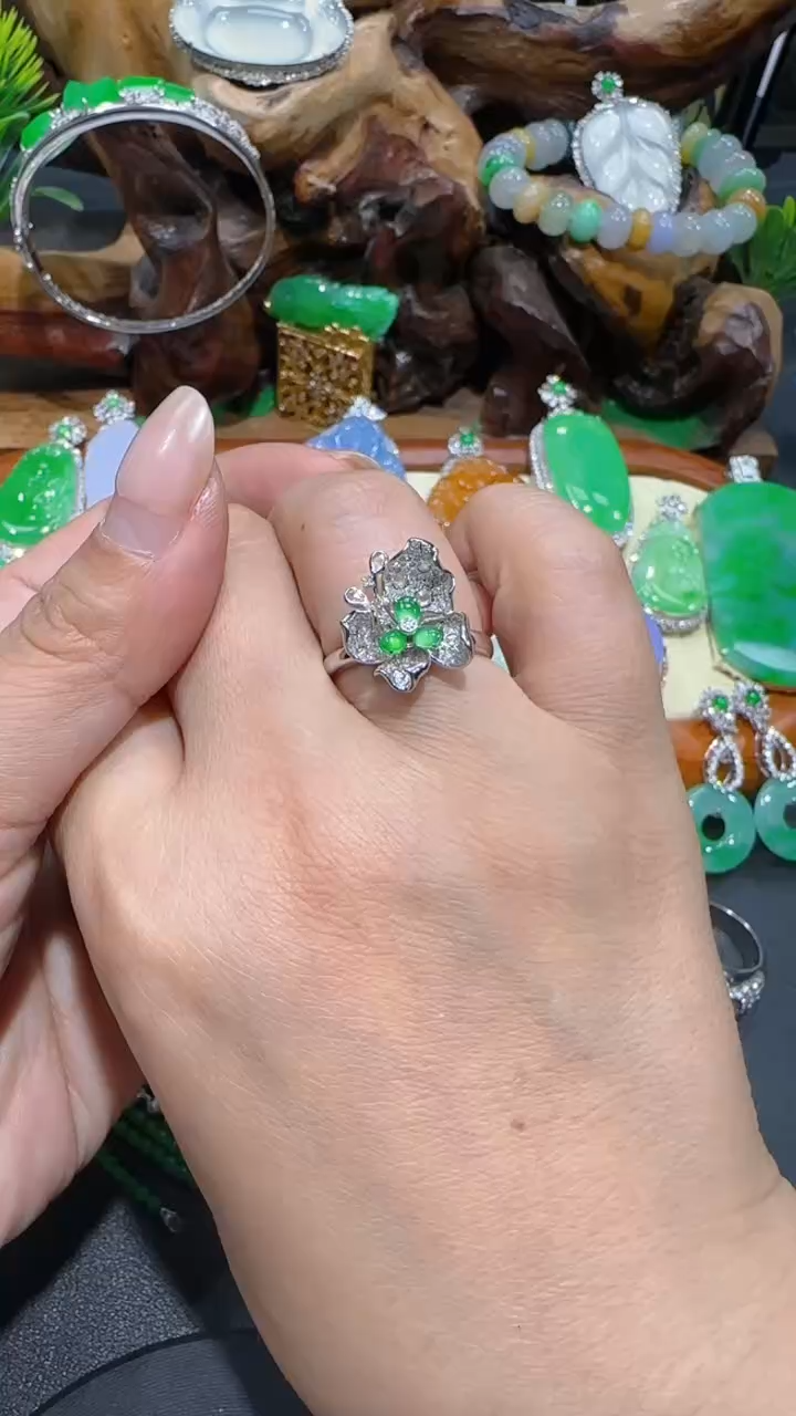 【闪购商品】翡翠戒指18K金镶嵌戒指