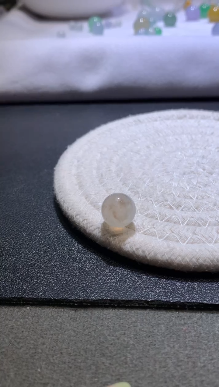 【闪购商品】定制翡翠未镶嵌11.6珠子2500+250