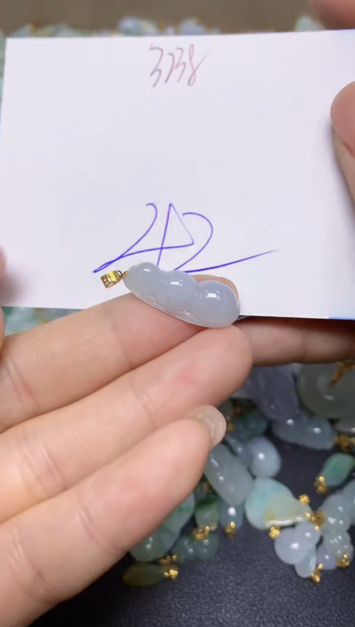 【闪购商品】翡翠挂件18K金镶嵌 天然翡翠A货