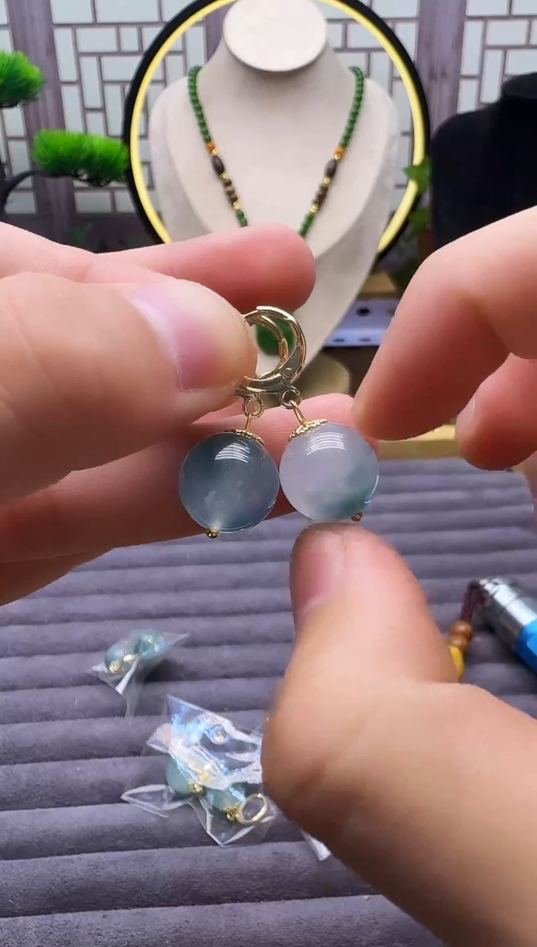 14K金镶嵌翡翠耳饰E207     