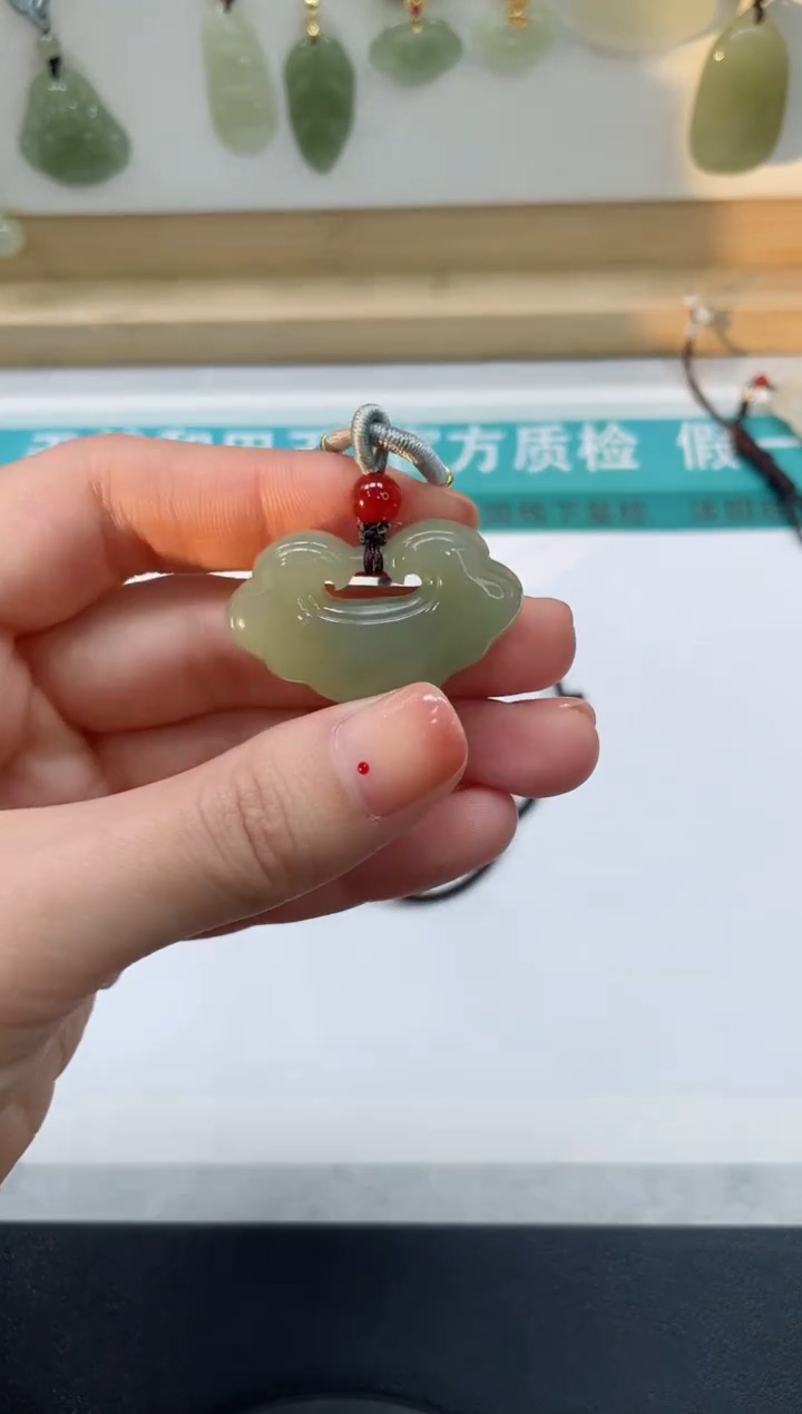 【闪购商品】和田玉颈饰未镶嵌000