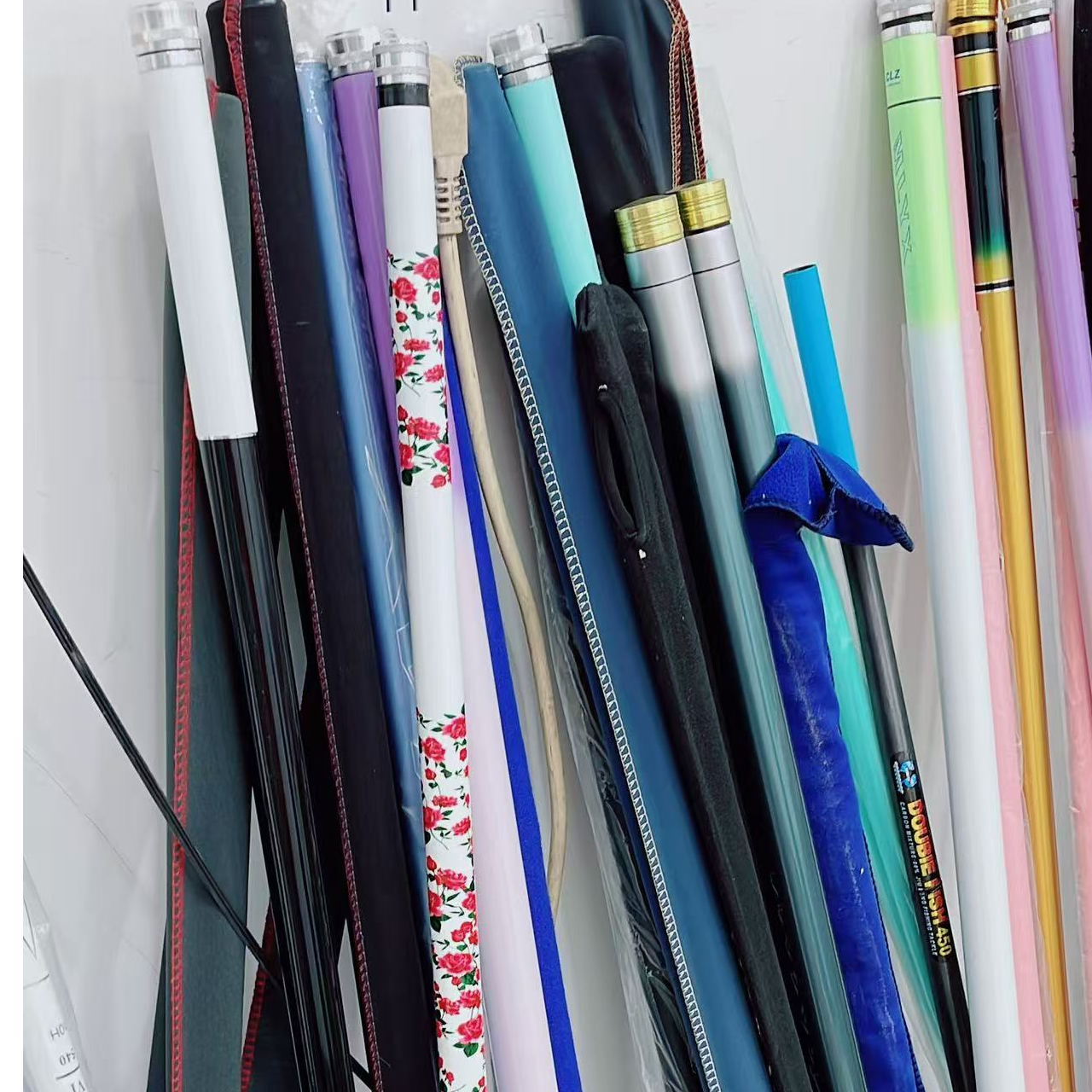 禧玛W品牌鱼竿渔具 断码样品库存钓竿