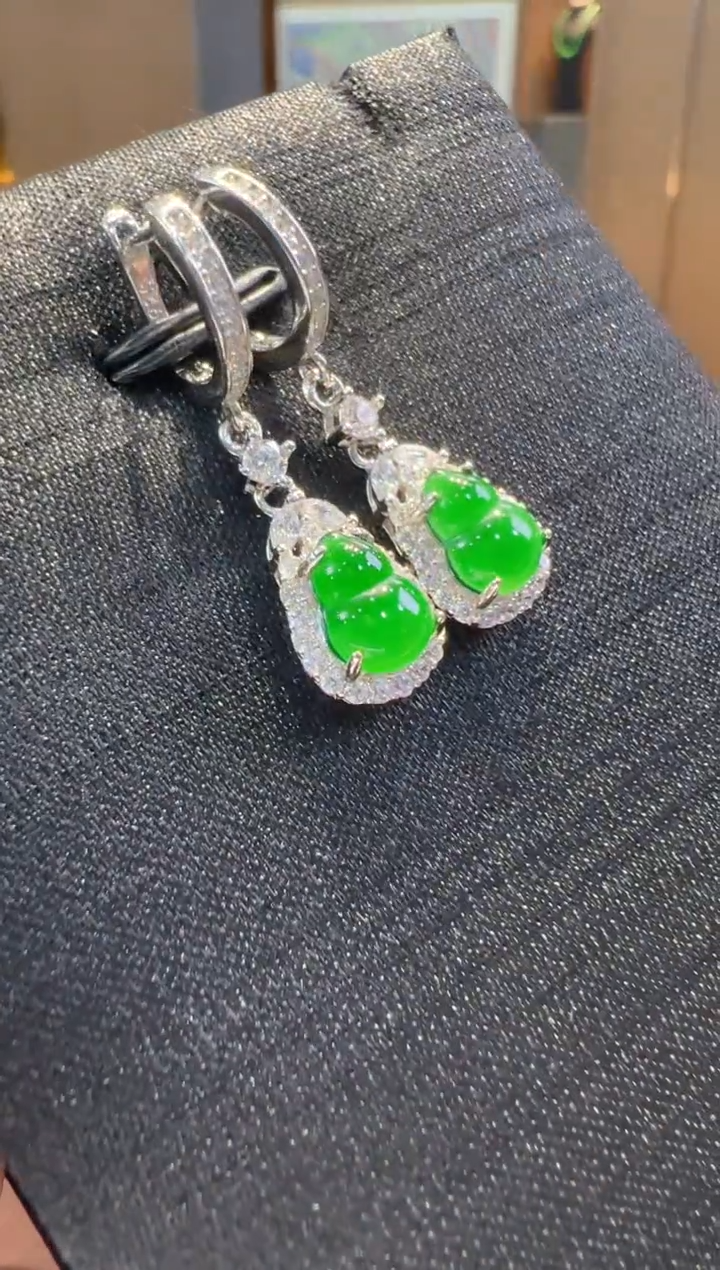 【闪购商品】翡翠耳坠银S925镶嵌             