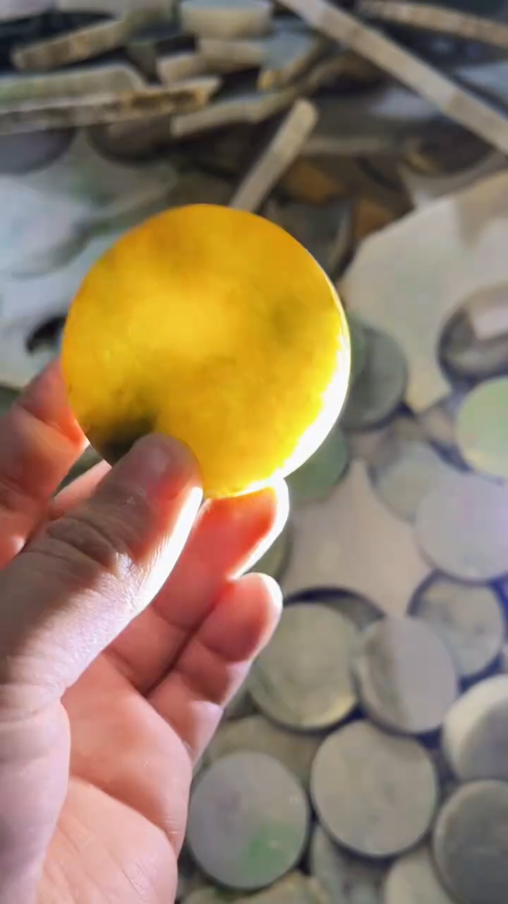 【闪购商品】翡翠挂件未镶嵌A货康壹972