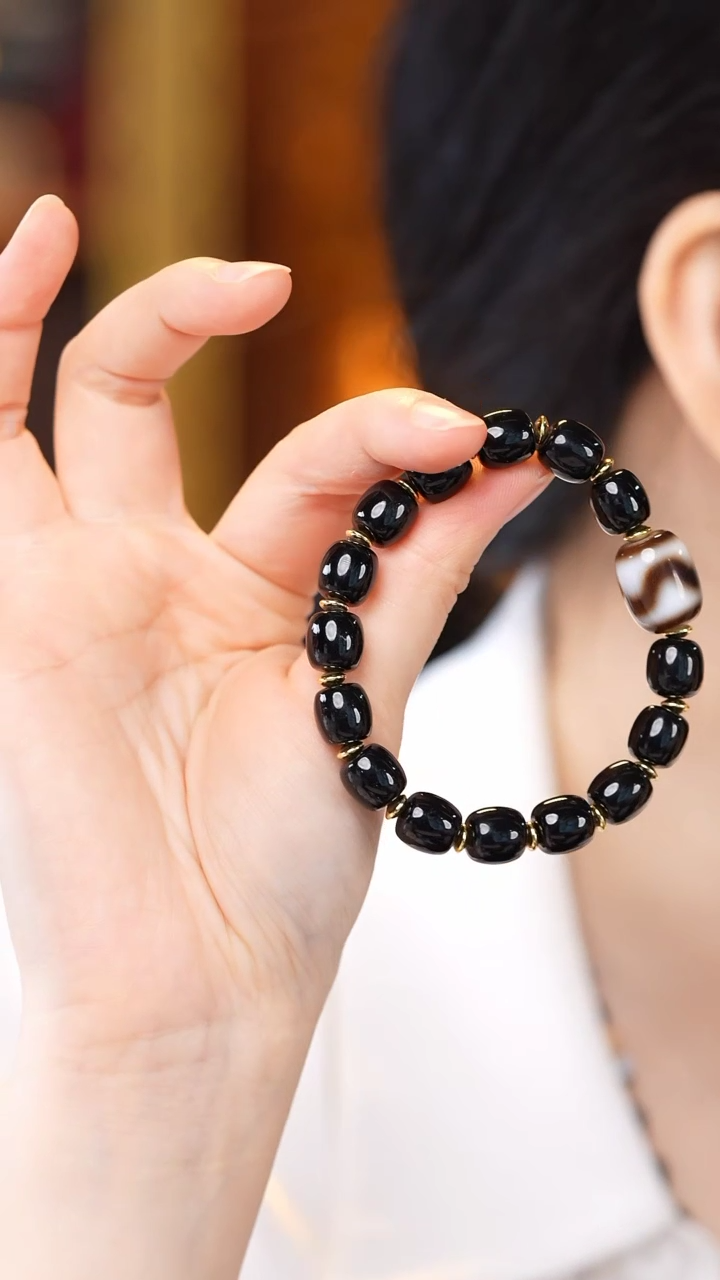 未镶嵌颈饰玛瑙/玉髓（覆膜）Z32732多样性发其一手串