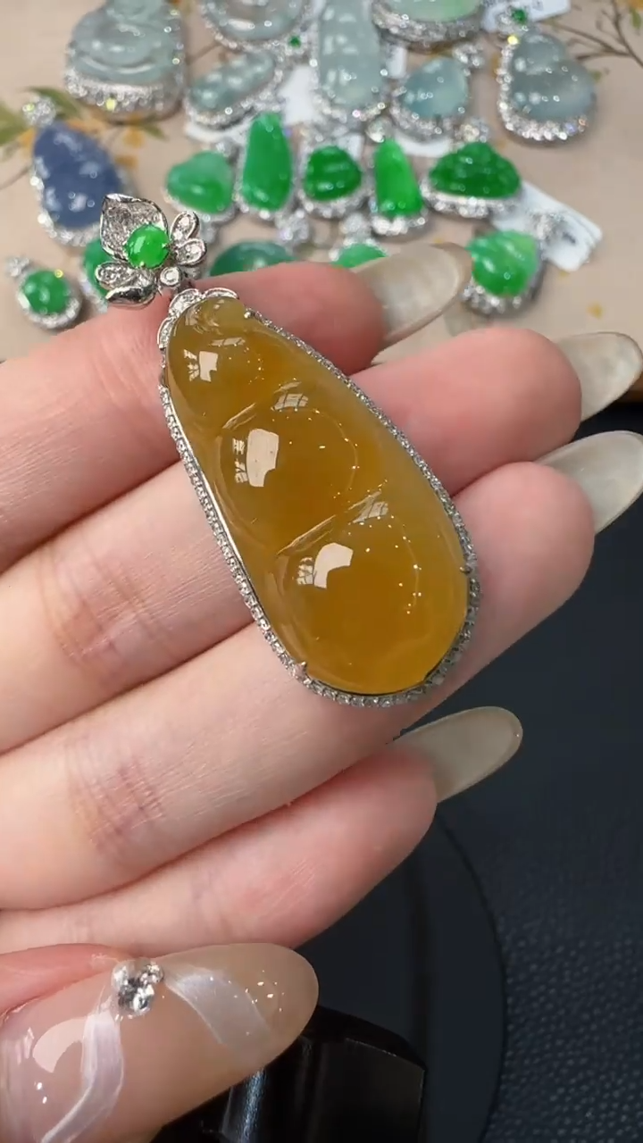 【闪购商品】翡翠吊坠(不含链)18K金镶嵌53