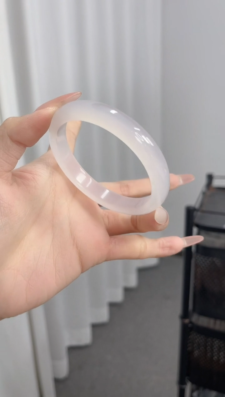 【闪购商品】玛瑙/玉髓手镯未镶嵌57-58圈