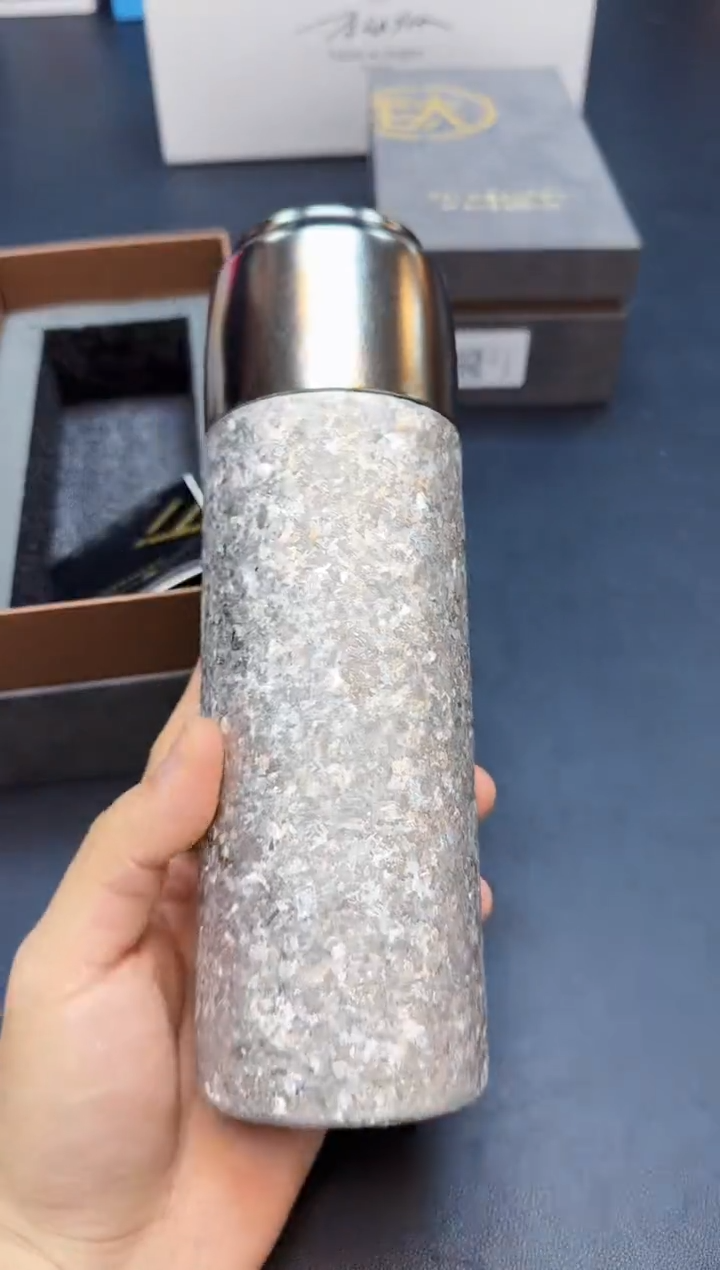 【闪购商品】杯全新正品一件不留@@6L6