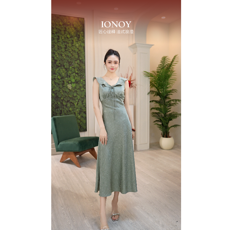 G099法式浪漫钉钻无袖荷叶领长款连衣裙