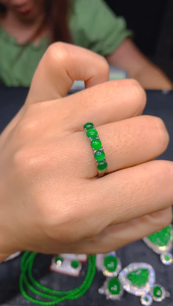 【闪购商品】定制翡翠未镶嵌261多样性发货（发其一）