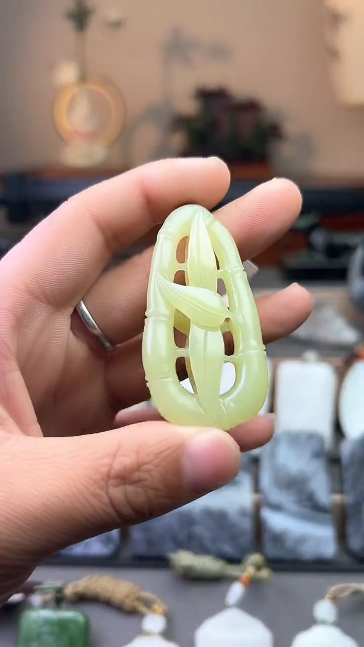 【闪购商品】和田玉把件未镶嵌吊坠