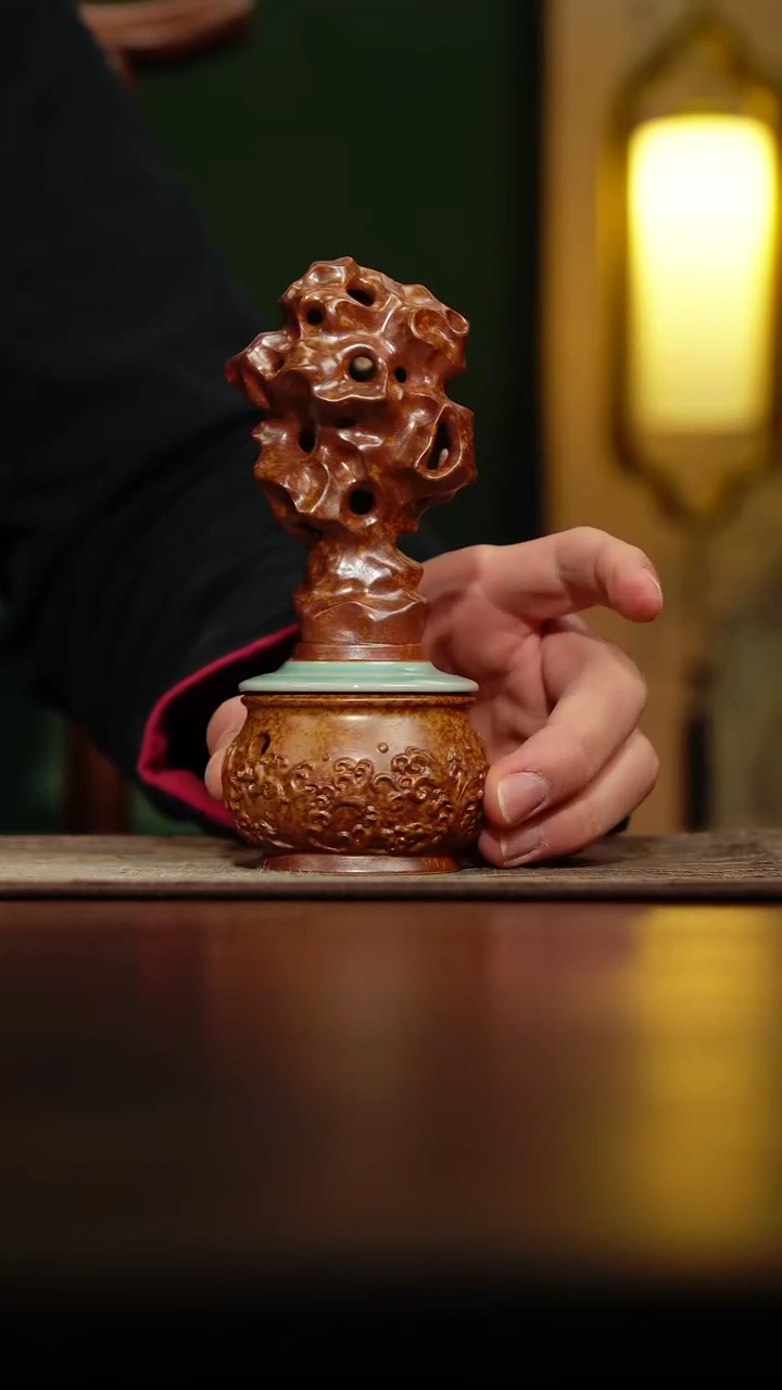 【闪购商品】【览古雅韵】太湖石香薰炉