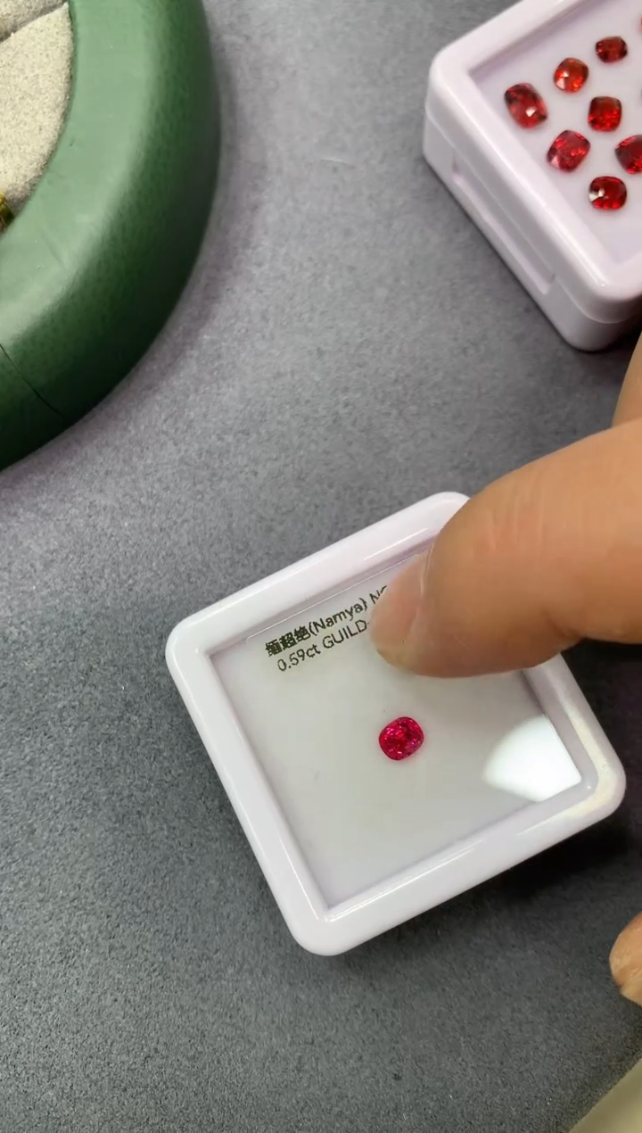 【闪购商品】尖晶石裸石未镶嵌0.59ct GUILD61157