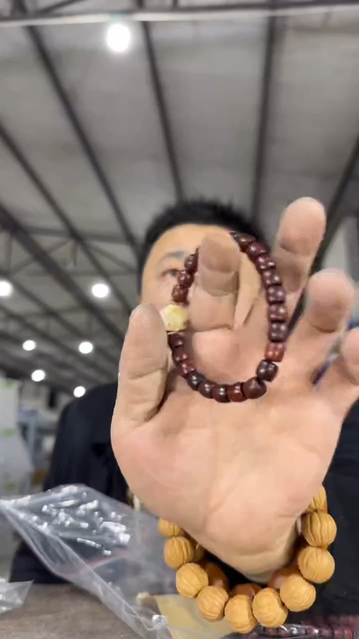 【闪购商品】檀香紫檀（小叶紫檀）手串/手链V266实物为准