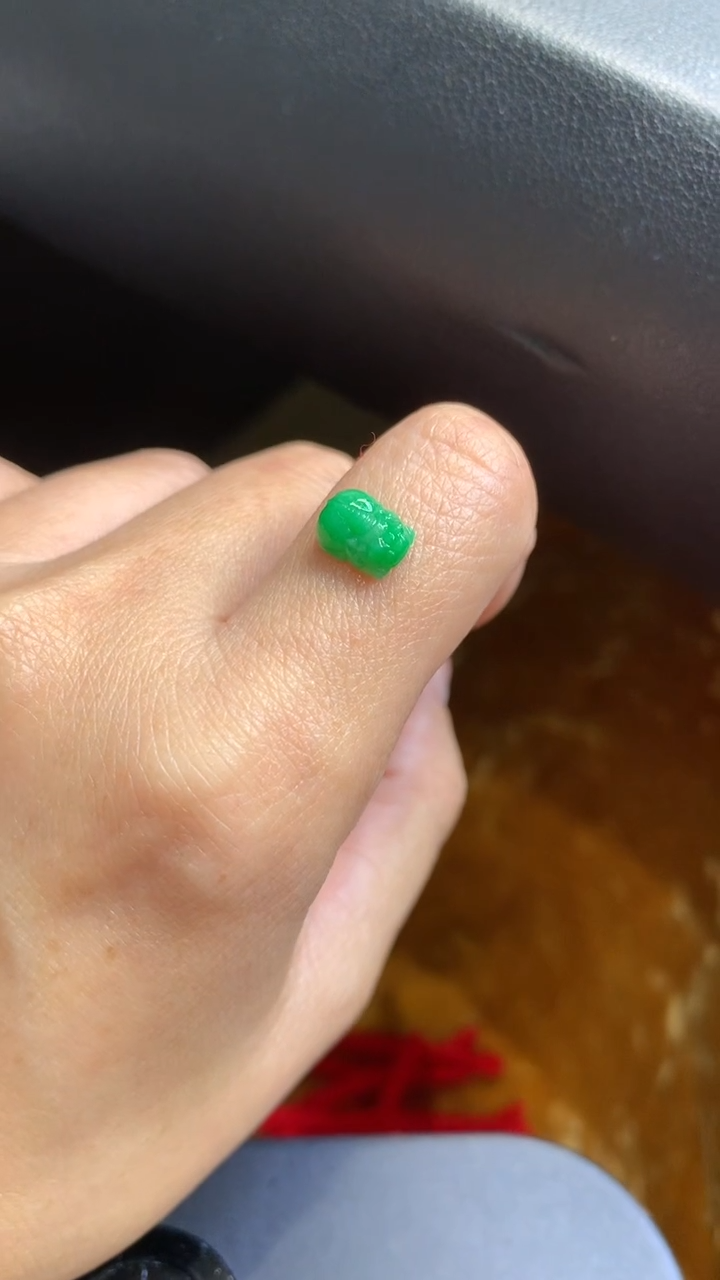 【闪购商品】定制翡翠未镶嵌翡翠