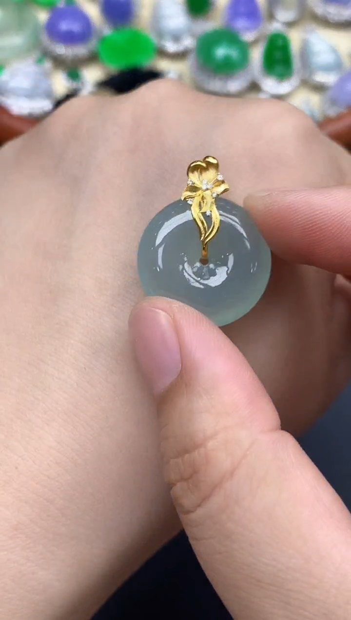 颈饰18K金镶嵌翡翠376-中国好珍宝