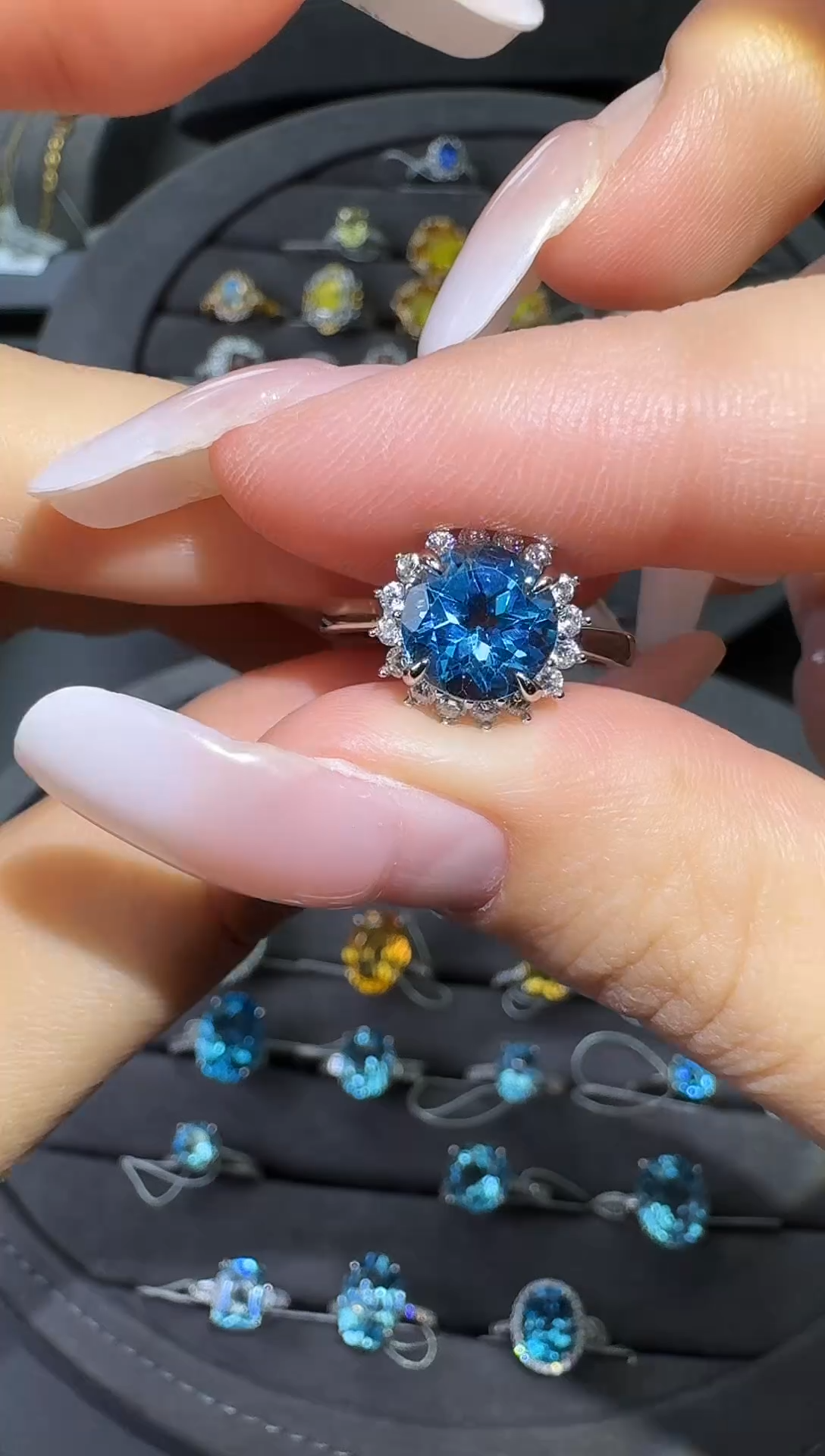 银S925镶嵌戒指托帕石2.5ct【七天鉴赏期】