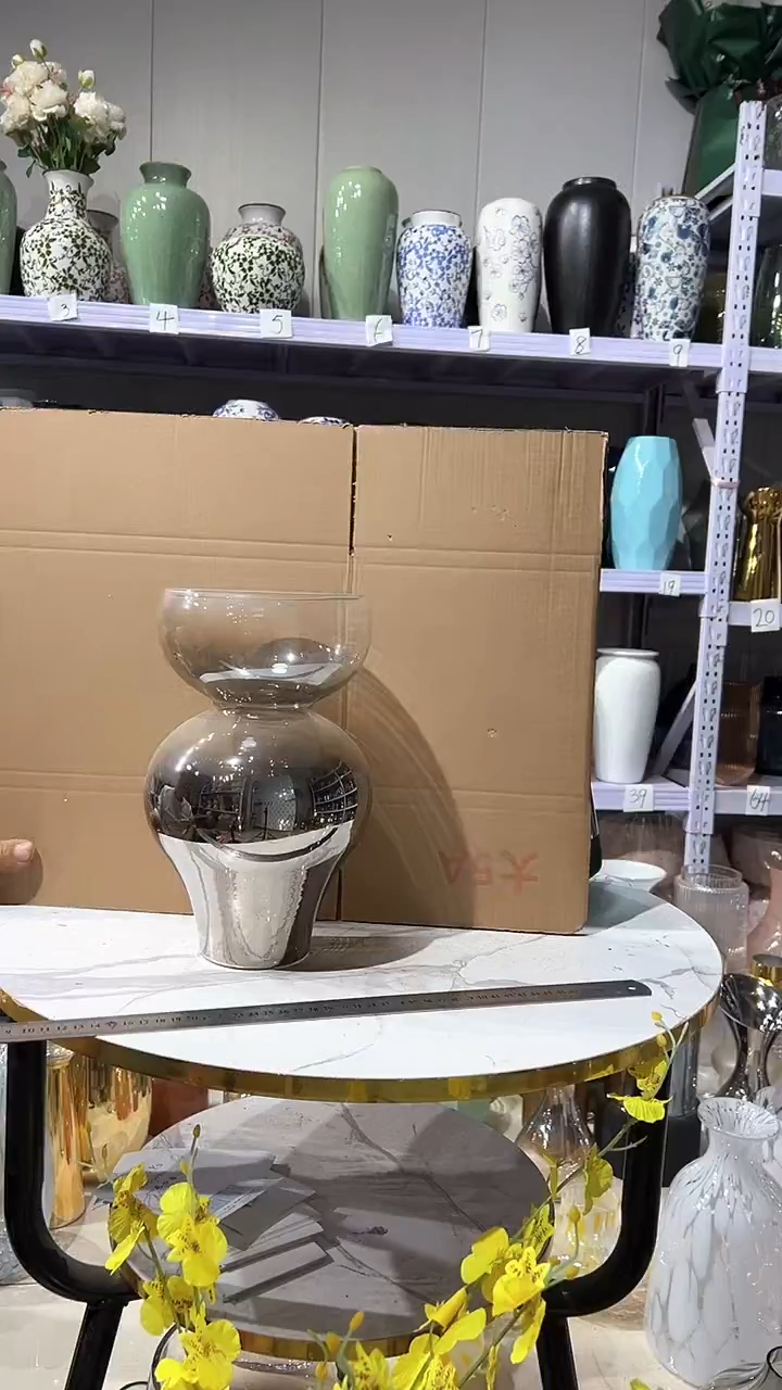 025家居鲜花花瓶