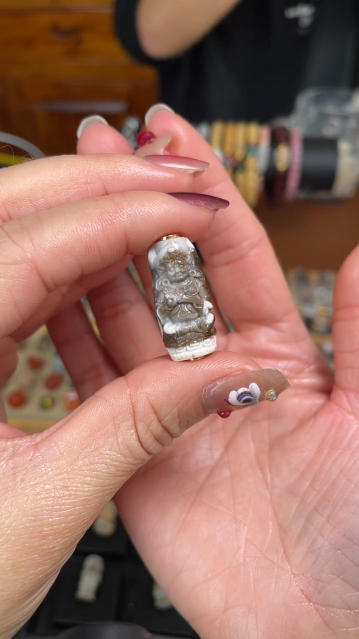 【闪购商品】玛瑙/玉髓颈饰未镶嵌玛瑙饰品1